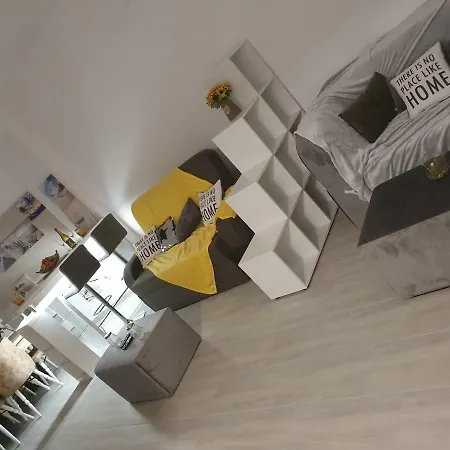 Alessia Lux Prima Linie Malul Marii *