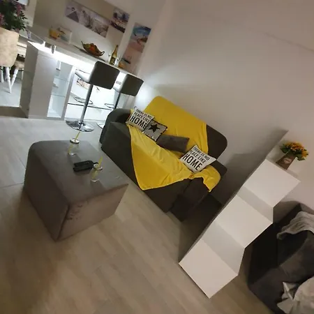 Alessia Lux Prima Linie Malul Marii Năvodari